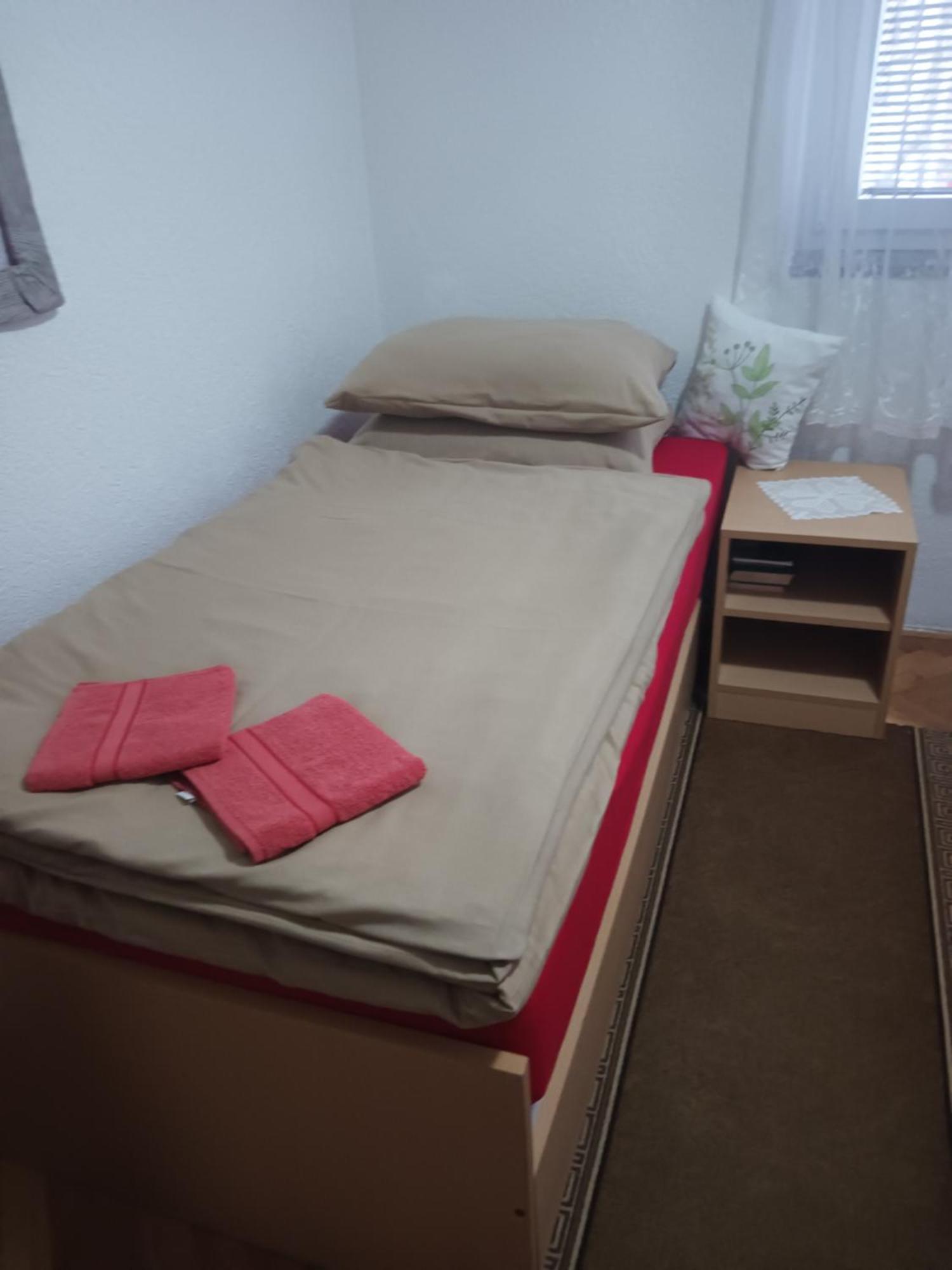Apartman Pavelic Lovinac  Ngoại thất bức ảnh